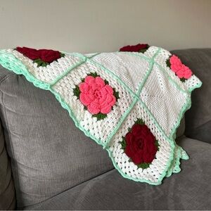 Handmade Granny square flowers Crochet throw Blanket Afghan with Floral flower